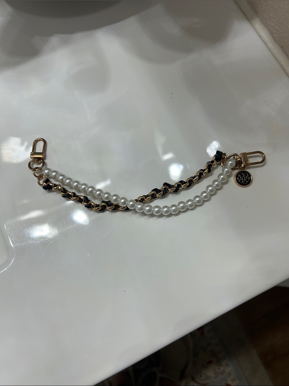 Pearl and Chain Bag  Chain- Gold and White and black